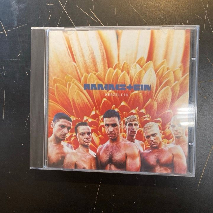 Rammstein - Herzeleid CD (VG+/M-) -industrial metal-